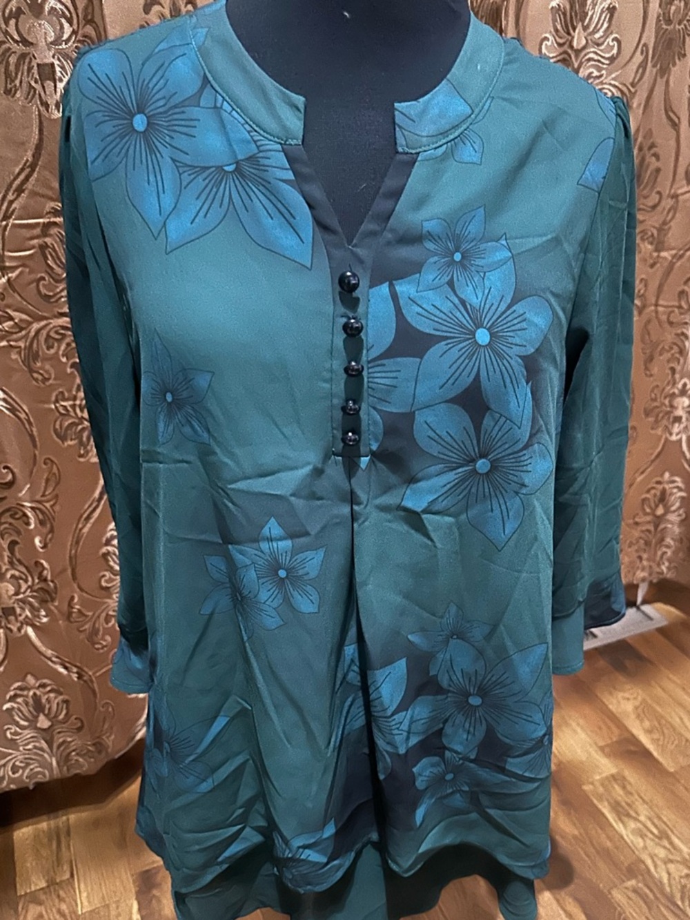 Women's Teal Floral Button-Front Tunic Top